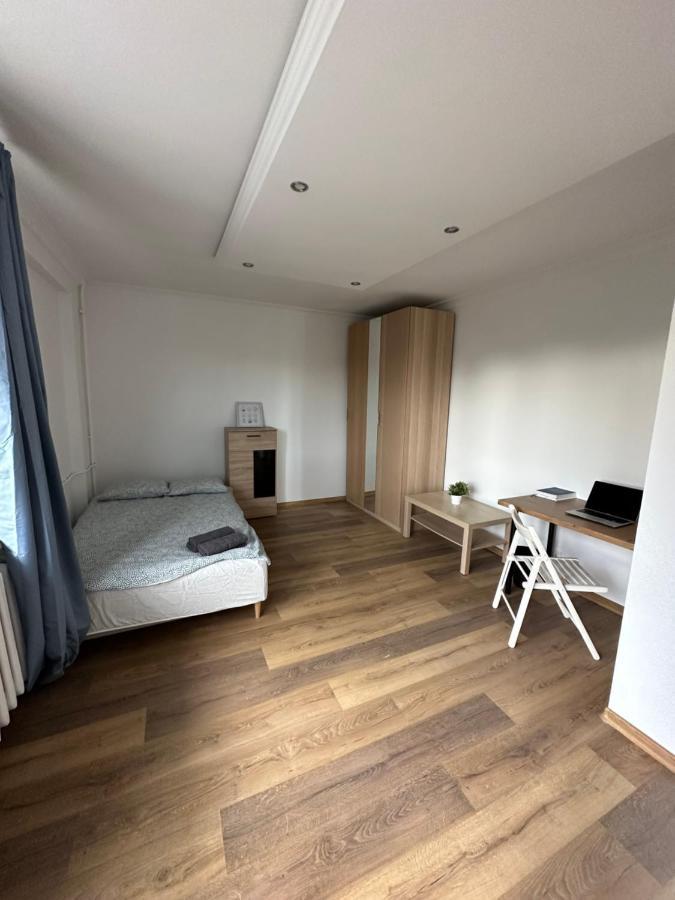 Rooms4Less Gdansk Exterior photo