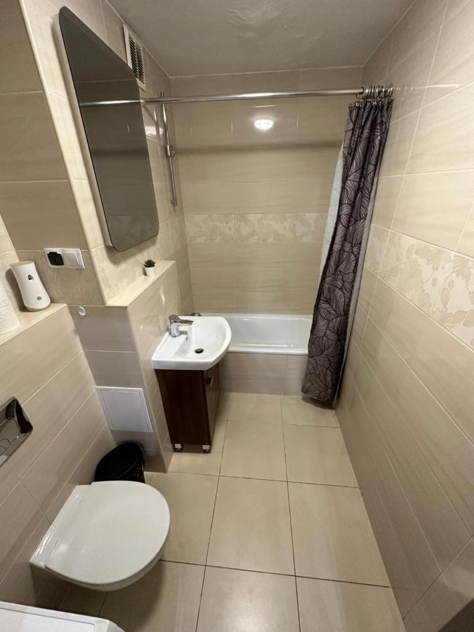 Rooms4Less Gdansk Exterior photo